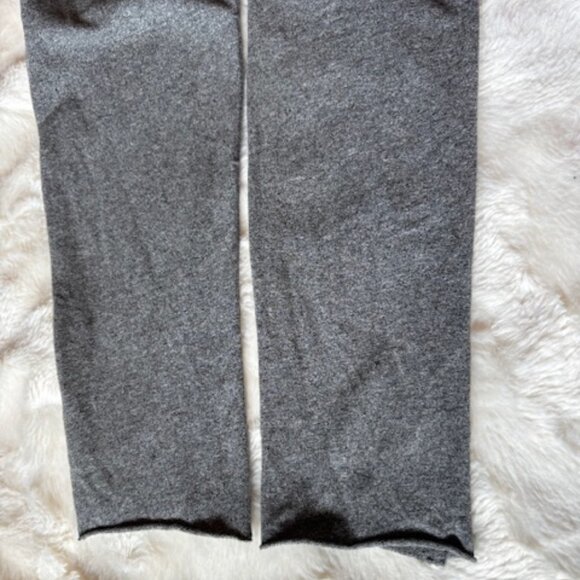 TNA Artizia Grey Leggings Spiral Logo Ladies Size Medium - Picture 9 of 14